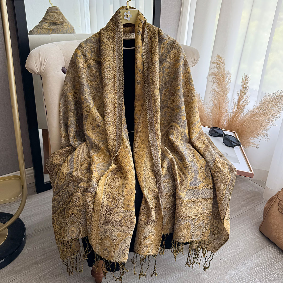 Ethnic Fashion Designers - Одеяло с кисточками, дизайн, этнический стиль,
