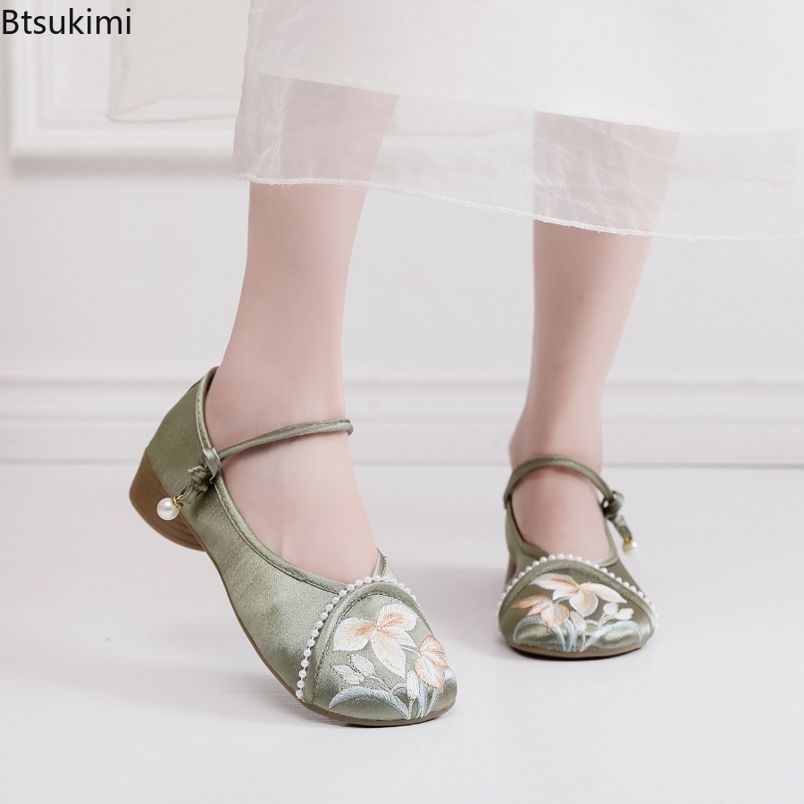Модные женские туфли на низком – обзор и цена The Ethnic Fashion