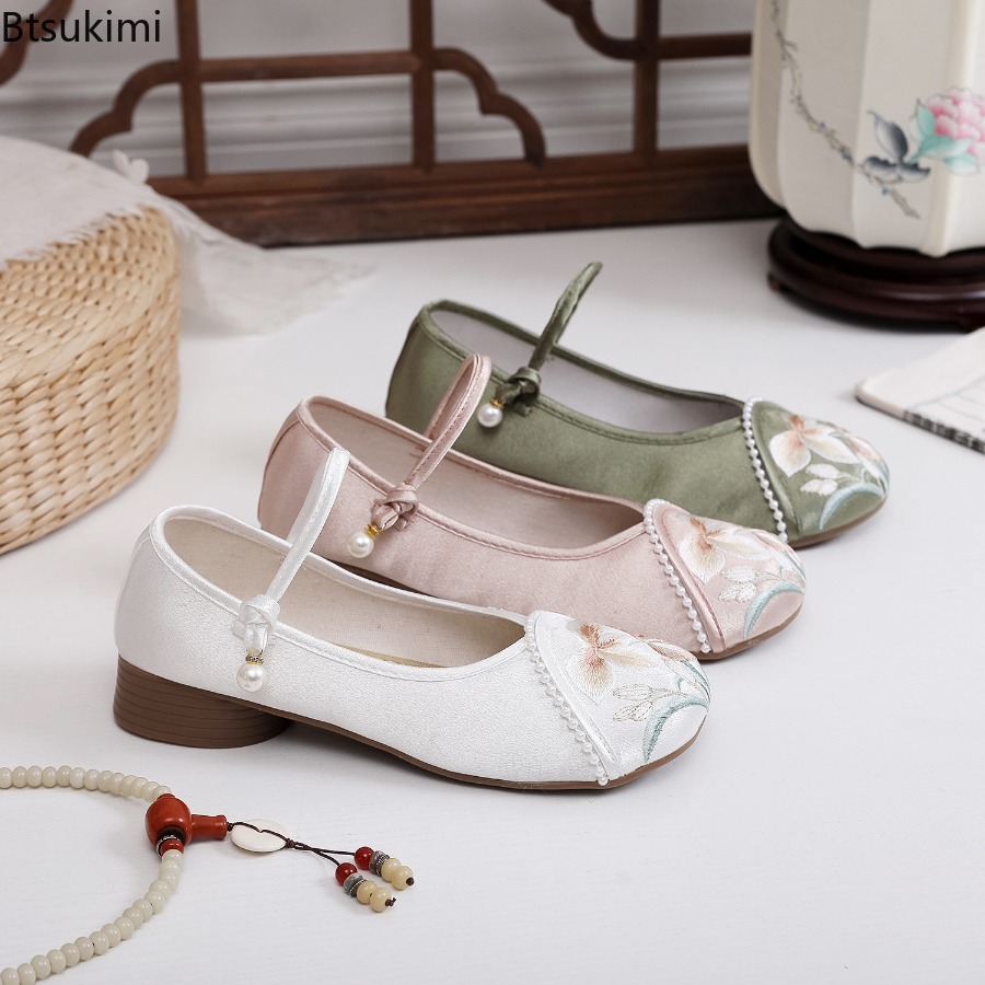Модные женские туфли на низком – обзор и цена The Ethnic Fashion