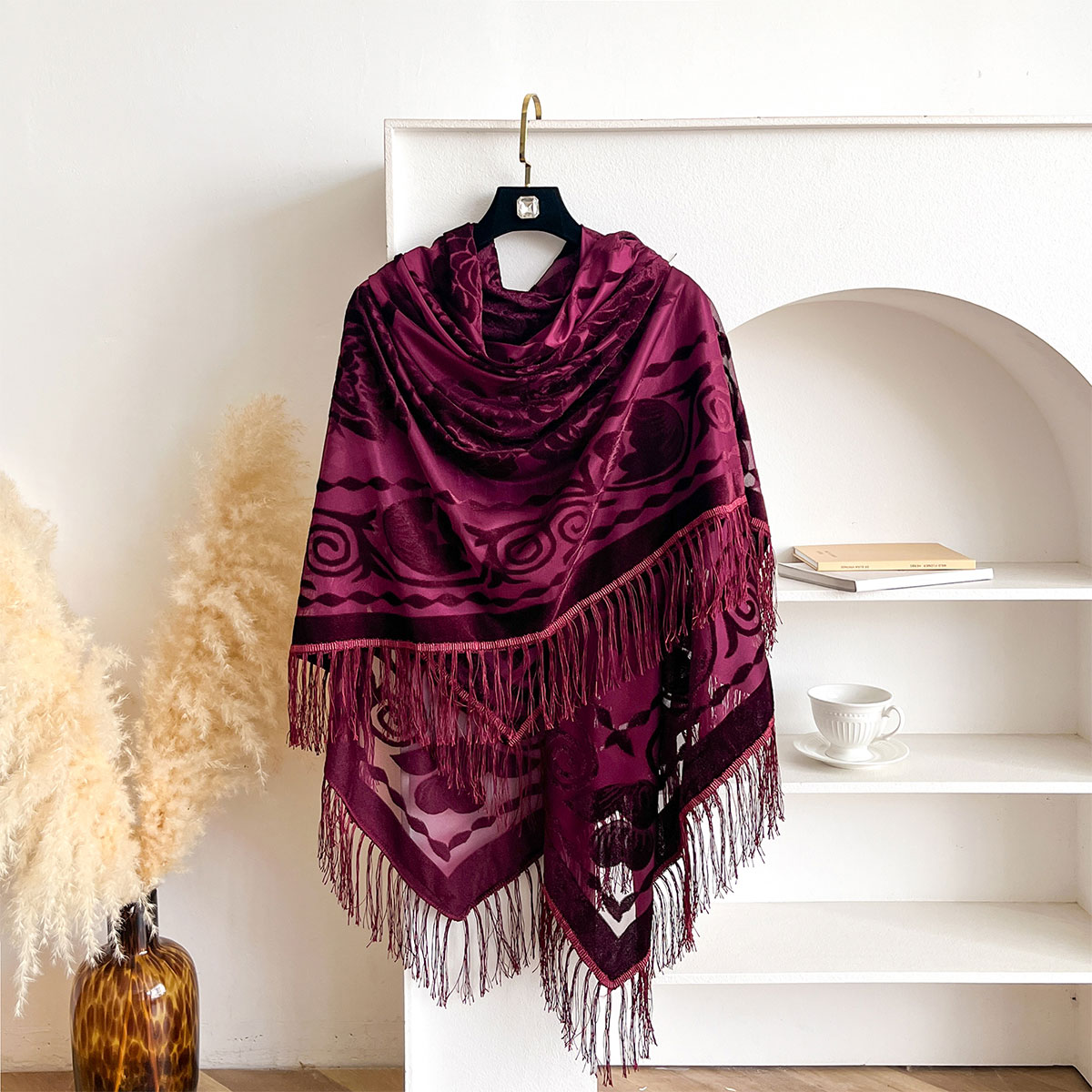 Ретро-шарф из бархата с кисточ – обзор и цена Ethnic Fashion Accessories